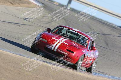 media/Oct-15-2023-CalClub SCCA (Sun) [[64237f672e]]/Group 4/Qualifying/